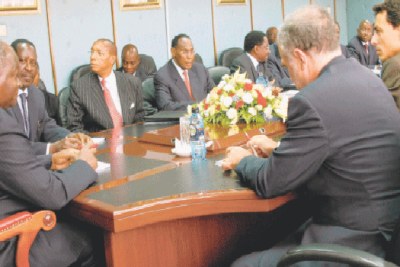 President Mwai Kibaki and Prime Minister Raila Odinga hold talks with ICC Chief Prosecutor, Louis Moreno Ocampo.