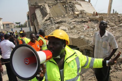 Collapsed building Abuja