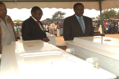 Vice President Kalonzo Musyoka attended a funeral for 10 church members who died during attacks on Garissa churches.