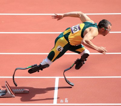 Oscar Pistorius Makes History At the Olympics