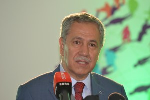 Turkey's Vice-Prime Minister, Bülent Arinç attended the forum, amid controversy on some participants' Twitter feeds over the number of Turkish journalists in prison.
