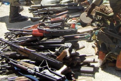 Le conflit et l'instabilité ont entraîné une profusion d'armes en Côte dIvoire