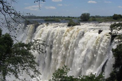 Victoria Falls (file photo).