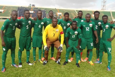L'équipe du Burkina Faso au tournoi de l'Uemoa, octobre 2013 en Côte d'Ivoire
