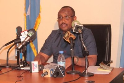 Puntland President Dr. Abdiweli Gaas addresses reporters at state house.
