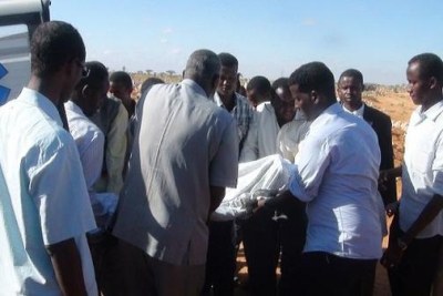 The body of Abdirizak Ali Abdi Silver has been buried in Galkayo.
