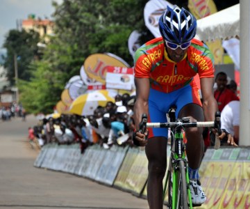 Cyclists Battle it Out at Tour Du Rwanda