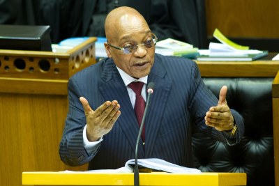 Le Président Jacob Zuma répondant aux questions orales à l'Assemblée nationale.