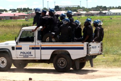 Zimbabwe police officers.