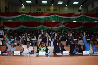 Burundi votes to leave ICC