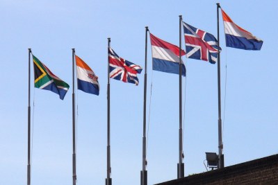 The six South African flags that have flown on the Castle of Good Hope in Cape Town through the course of history, the oldest at the right and the current flag at the left.