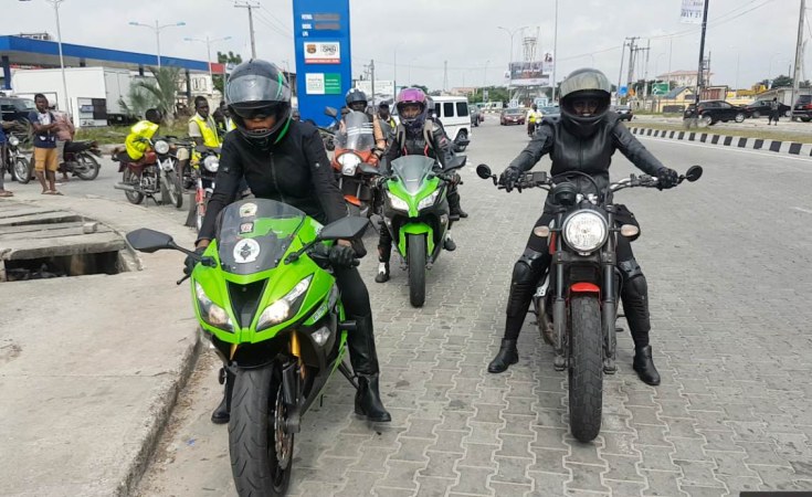 Lady bikers hot sale ninja 250