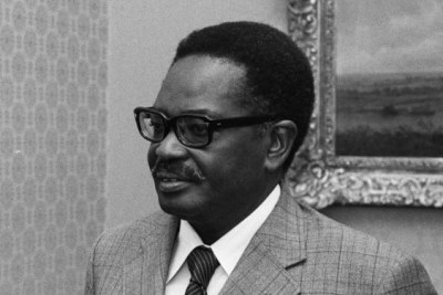 António Agostinho Neto Kilamba, né le 17 septembre 1922 à Kaxikane, Ícolo e Bengo, et mort le 10 septembre 1979 à Moscou, fut un homme d'État angolais, premier président de la République populaire d'Angola et président du Mouvement populaire de libération de l’Angola.