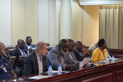 Réunion du Comité technique d'experts de la MINUSMA et du Gouvernement pour évaluer la première phase du retrait, marquée par la fermeture des camps d'Ogossagou, Ber, Goundam et Ménaka, et leur transfert aux autorités civiles maliennes.