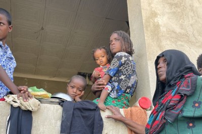 Distribution de rations alimentaires d'urgence à des communautés affectées par le conflit en Ethiopie (photo d'archives).